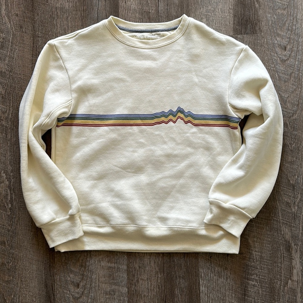 NWOT ladies 🥳PATAGONIA 🥳 size small crew sweatshirt